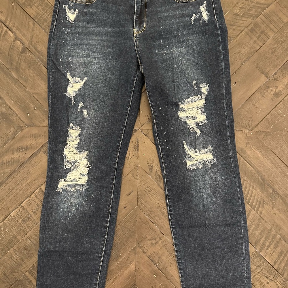 Judy Blue Skinny Blue Jeans Distressed